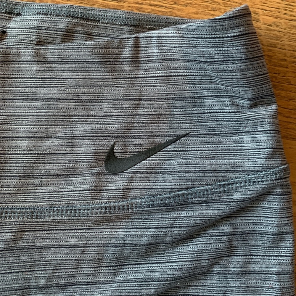 Nike leggings - Picture 3 of 4